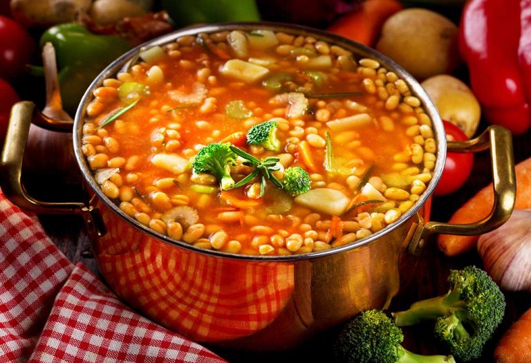 Bean soup with rosemary