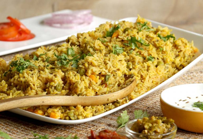 Mashed khichdi with carrots