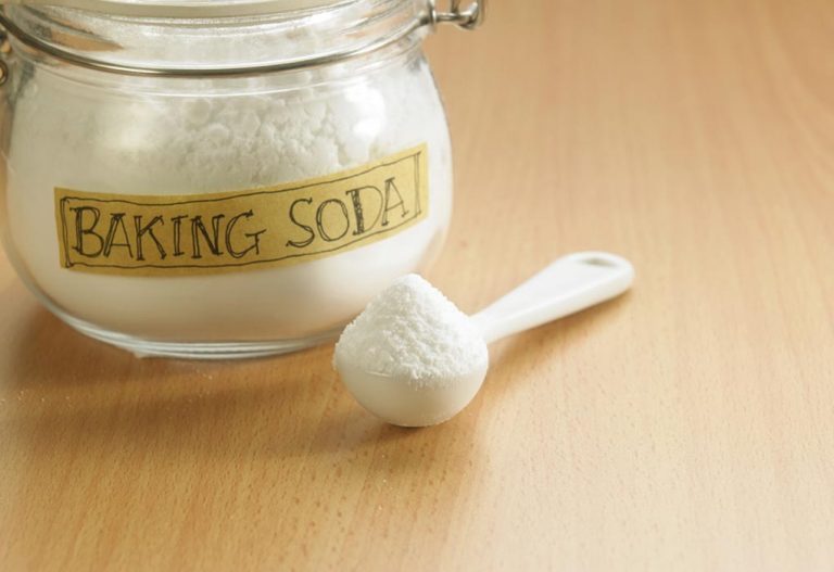 Baking Soda for Babies - Benefits and Ways to Use