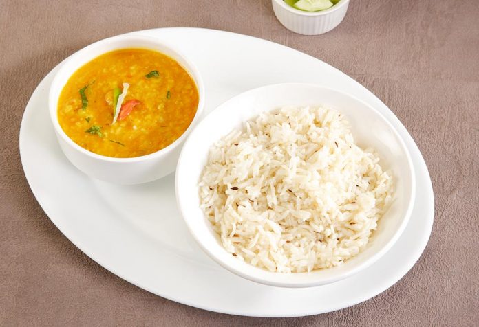 Soft mashed rice and moong dal