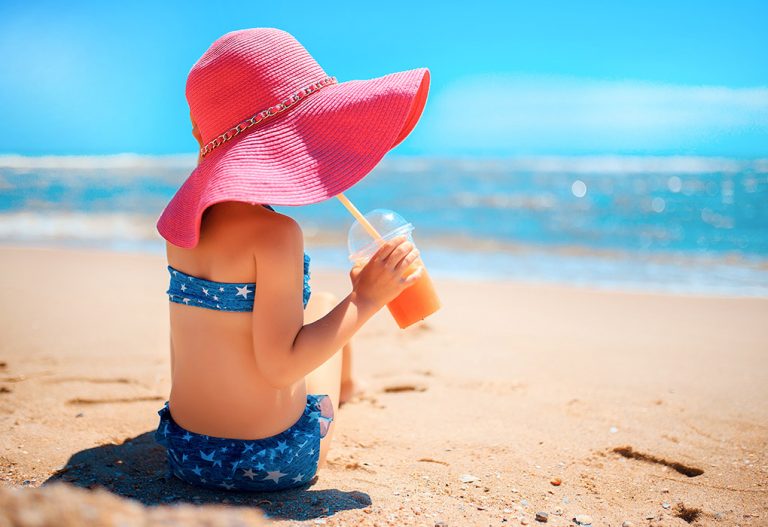 10 Healthy and Easy Summer Drinks for Kids