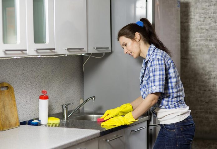Try These 12 Effective Cleaning Hacks Using Daily Household Things!