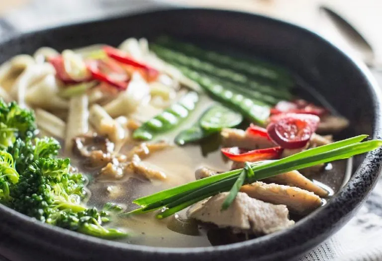 Broth and fresh vegetables soup