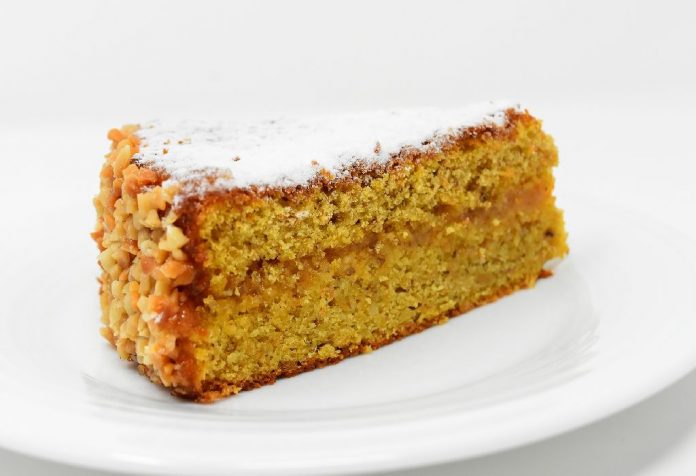 Carrot Cake with Nuts