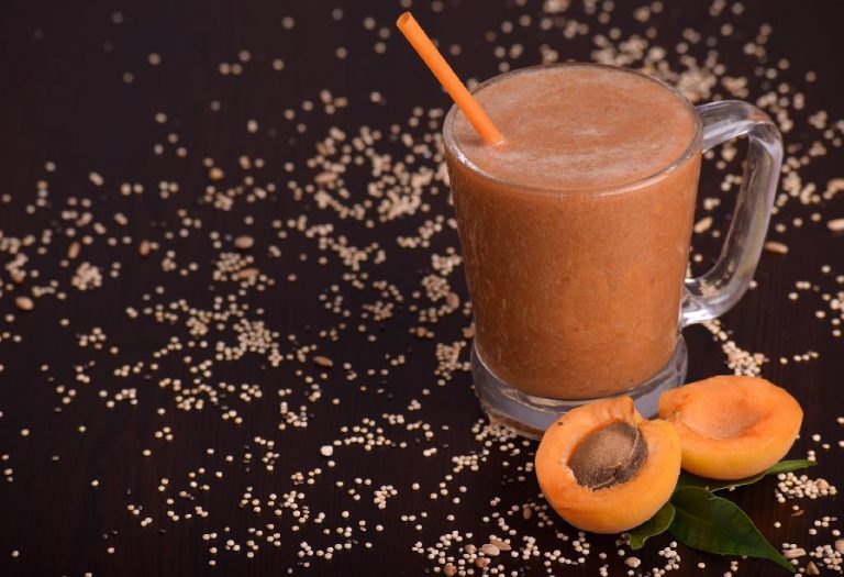 Apricot smoothie