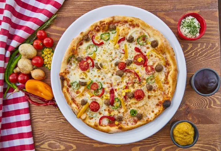 Chilled Veggie Pizza