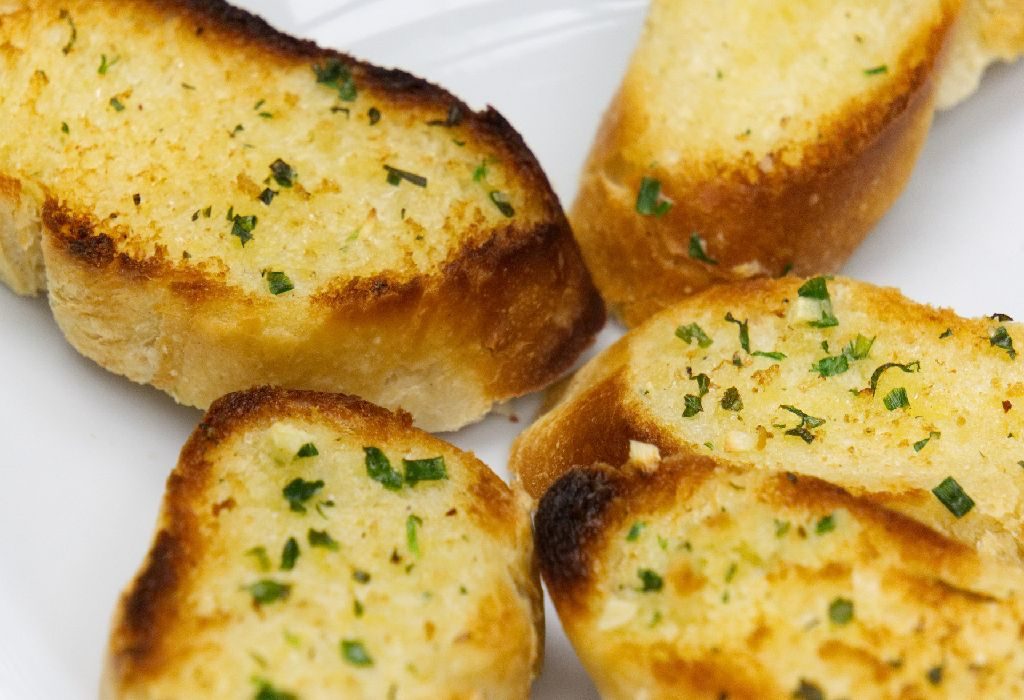 #ItalianLove Toasty Garlic Bread
