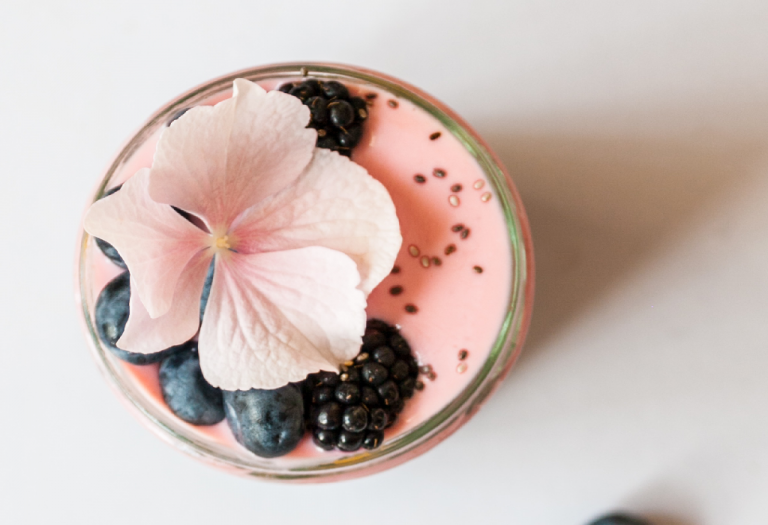 #ConsciousEating101 Berries and Cream Breakfast Smoothie Bowl