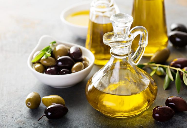 10 Best Ways to Use Olive Oil for Baby