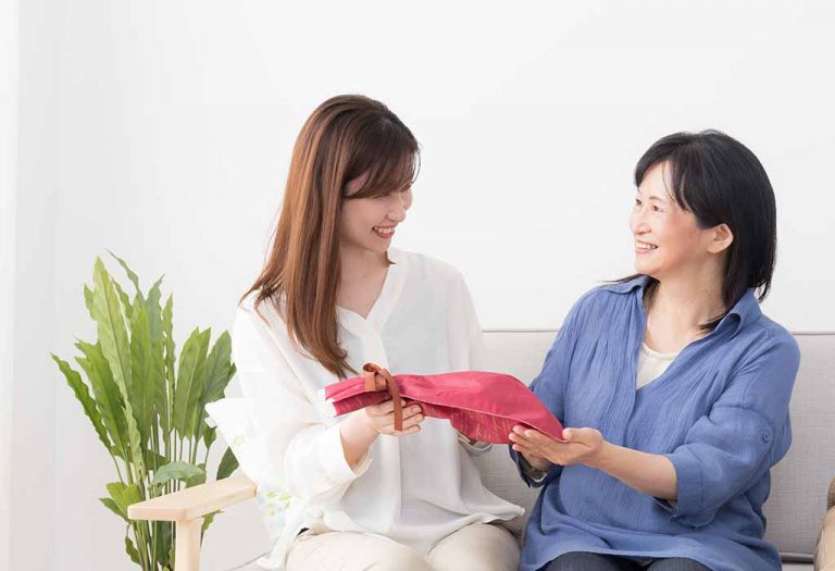 Gift Ideas for Your Mother in Law to Make Her Feel Special