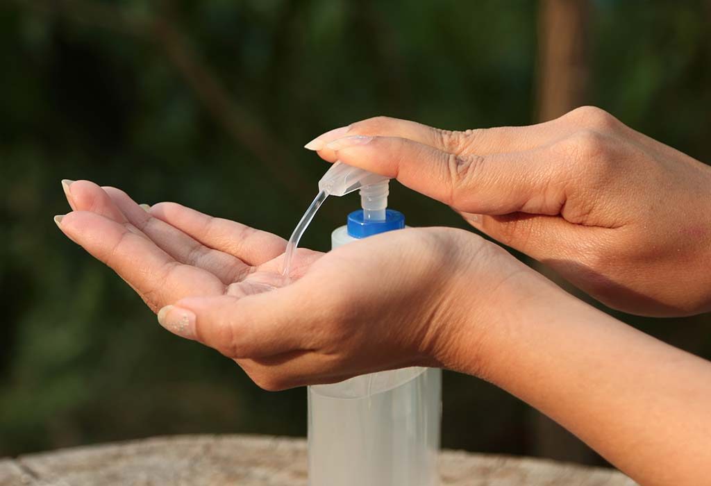 How To Make Natural Homemade Hand Sanitizer