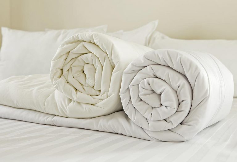 How to Wash Blankets at Home Things You Need & Steps to Follow