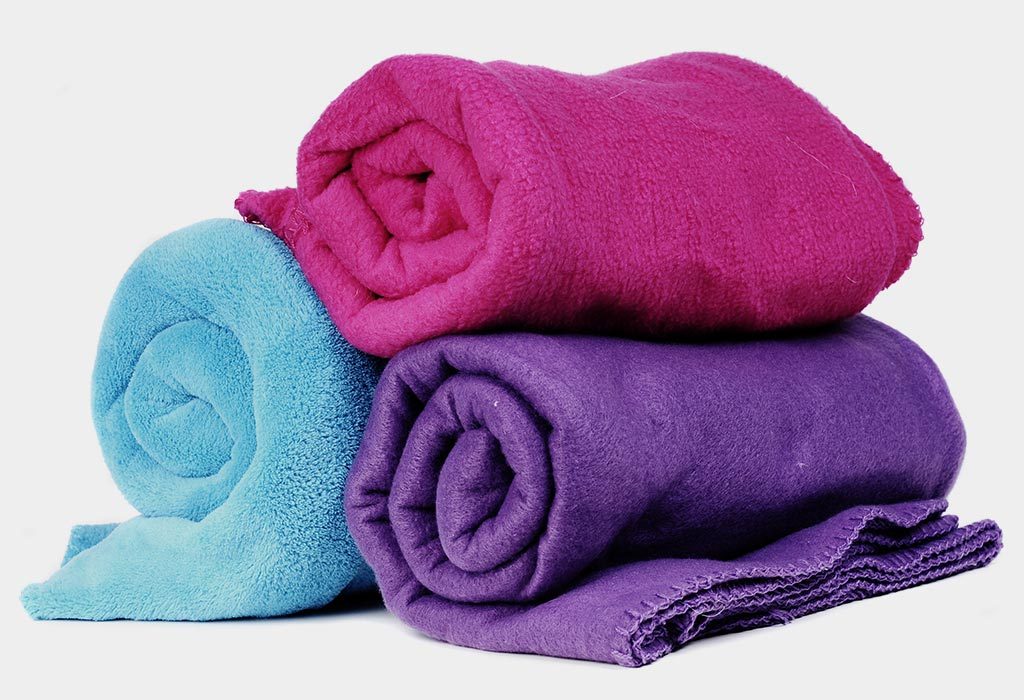 How to Wash Blankets at Home Things You Need & Steps to Follow