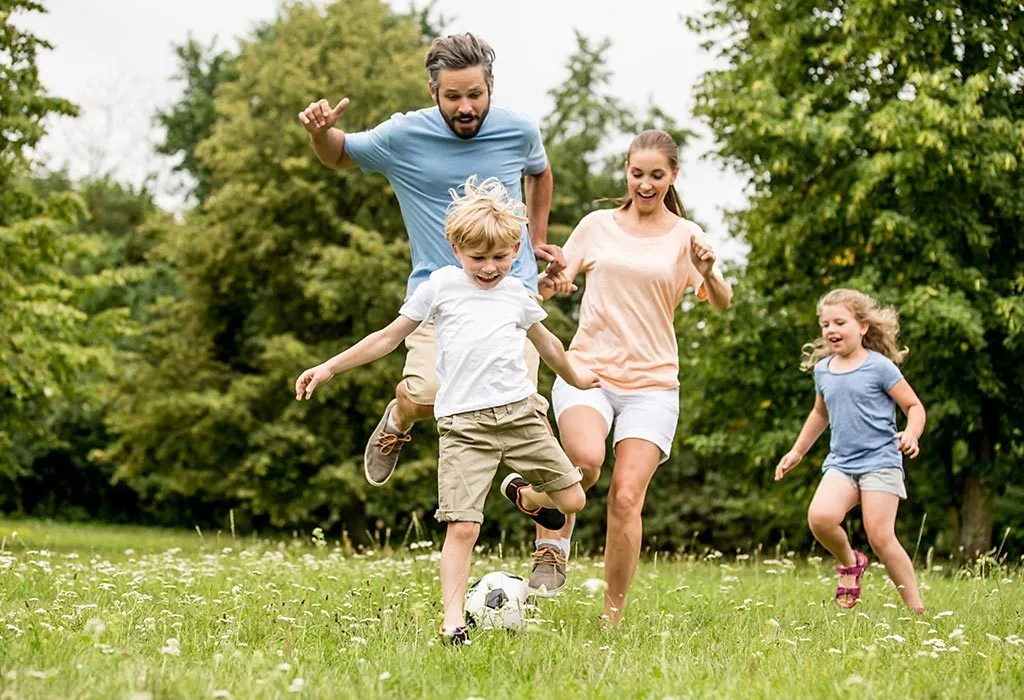 make sure to find a balance between technology and quality family time