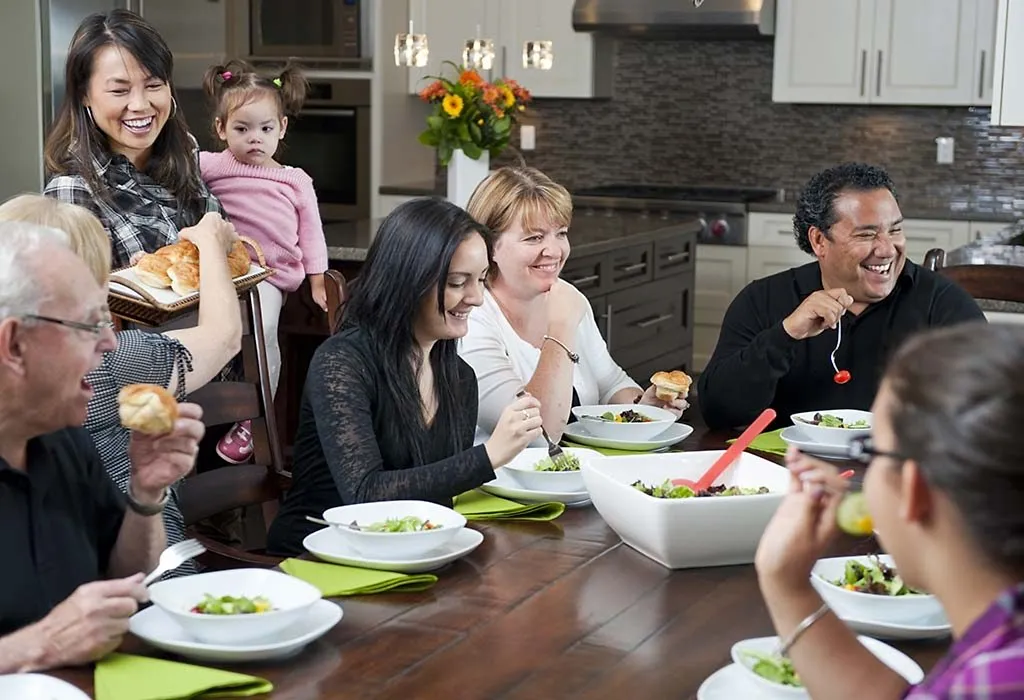 Family Games to Play at the Dinner Table