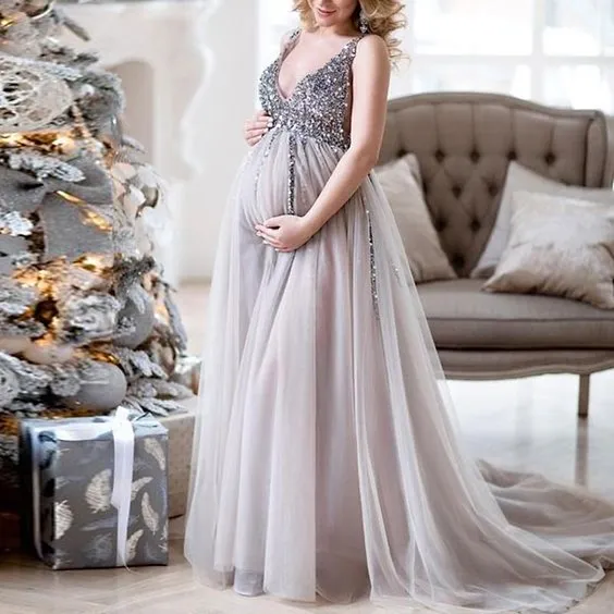 Discover more than 75 mom to be gown latest