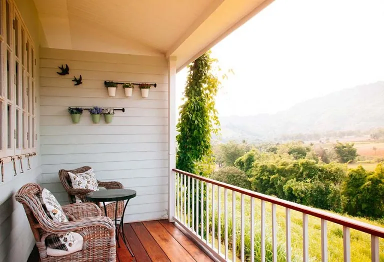 Creative Balcony Decoration Ideas that Will Make It a Walk-in-Paradise