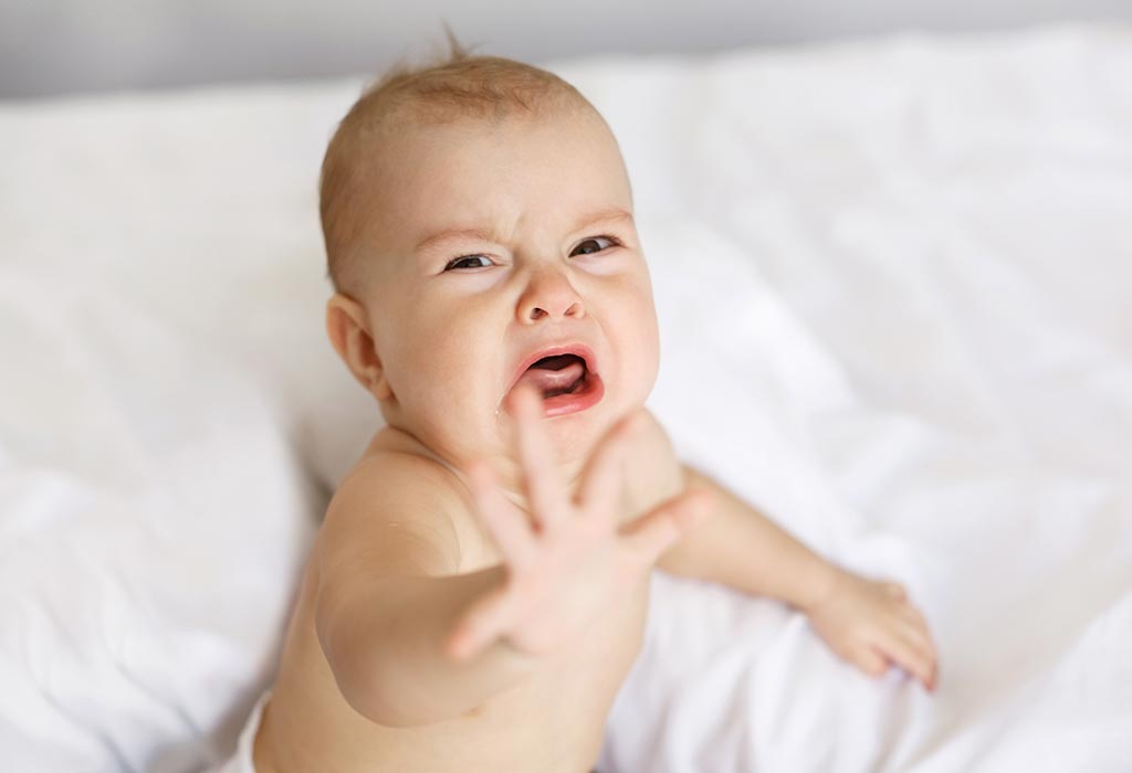 Le bébé veut toujours sa maman