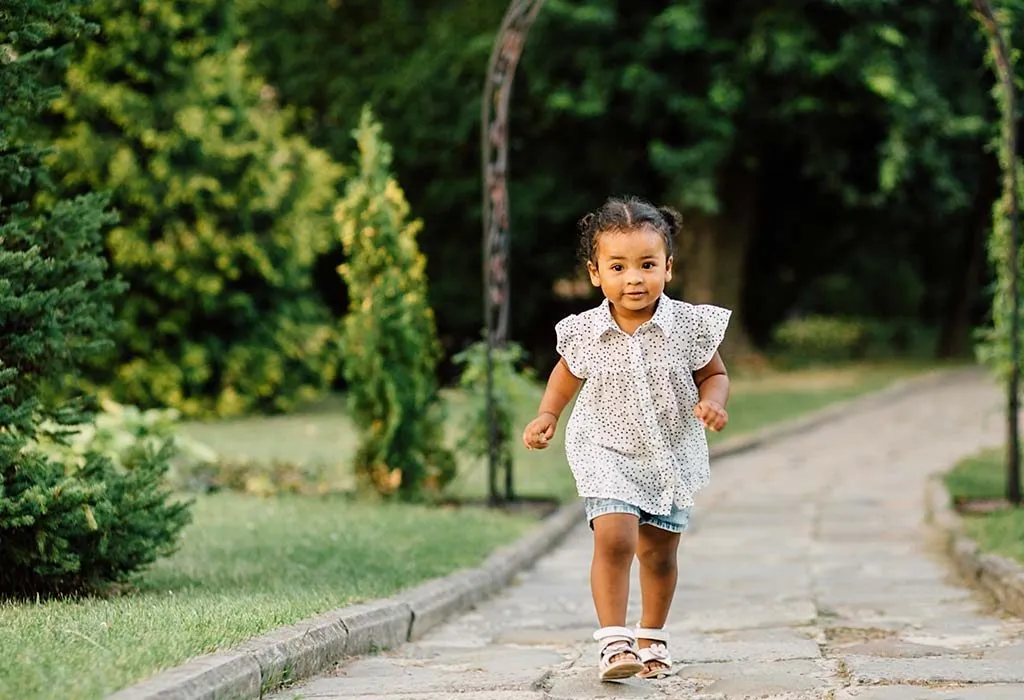 Stylish Dressing Ideas for Your Baby Girl to Look Like a Princess