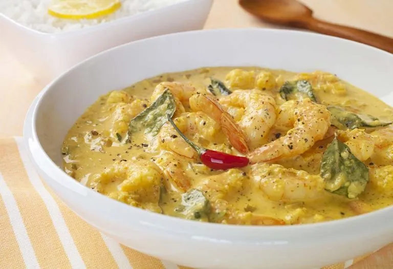 Prawns in Coconut Curry