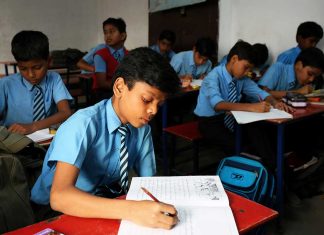 RTE অনুযায়ী বিদ্যালয়ে ভর্তি