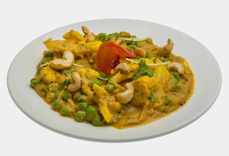 Kaju Gobi Mutter Curry