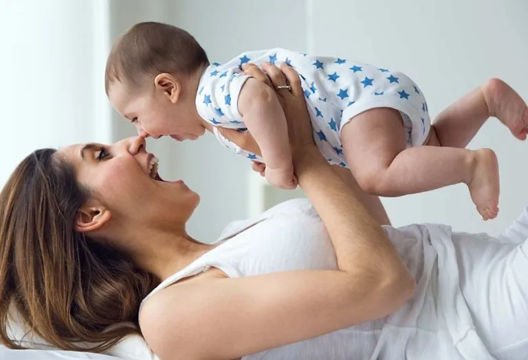 A Journey of Motherhood Through the Eyes of a New Mom
