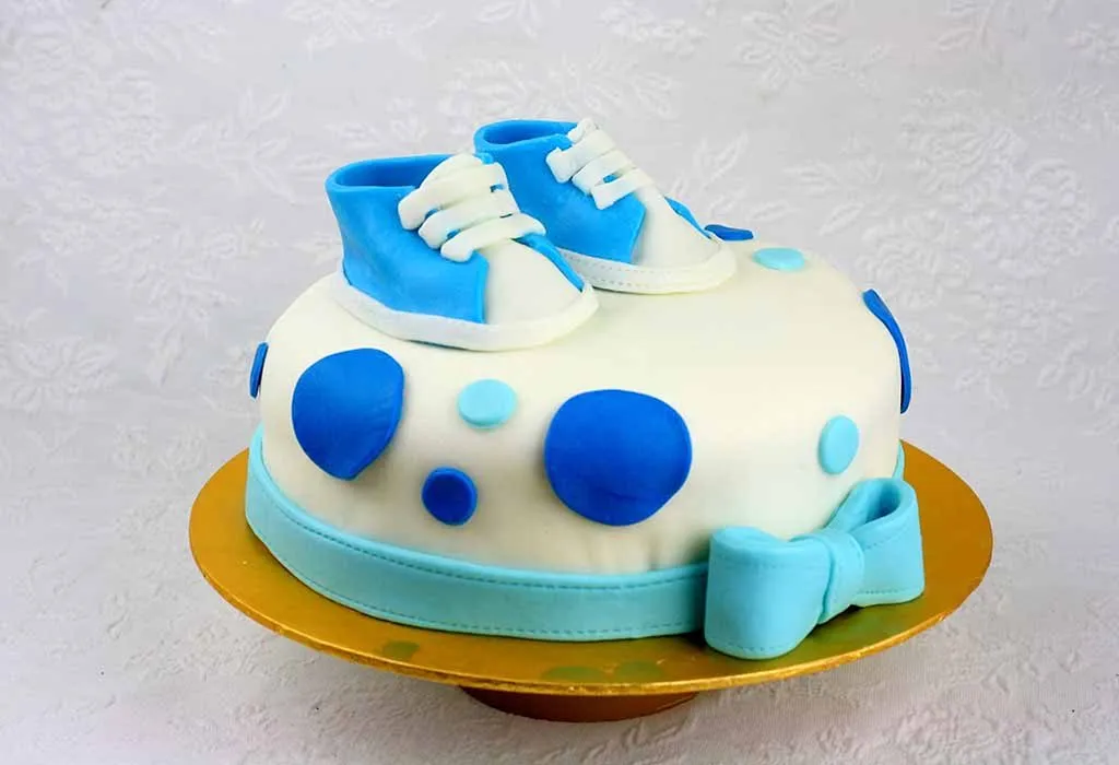 Baby shoe cake