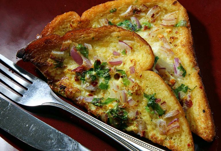 Quick and Easy Breakfast Recipe for Kids - Bread Omelette