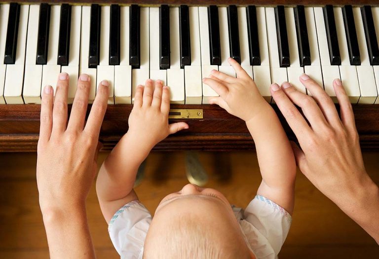 Classical Music for Babies - Benefits and Recommendations