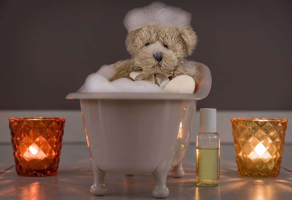 washing teddy bear in washing machine