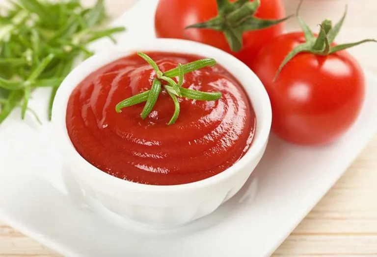 How to Make Tomato Ketchup at Home - Easy Steps to Make a Tasty Sauce