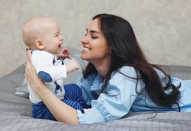 10 Tips To Make Life Easier With a Newborn