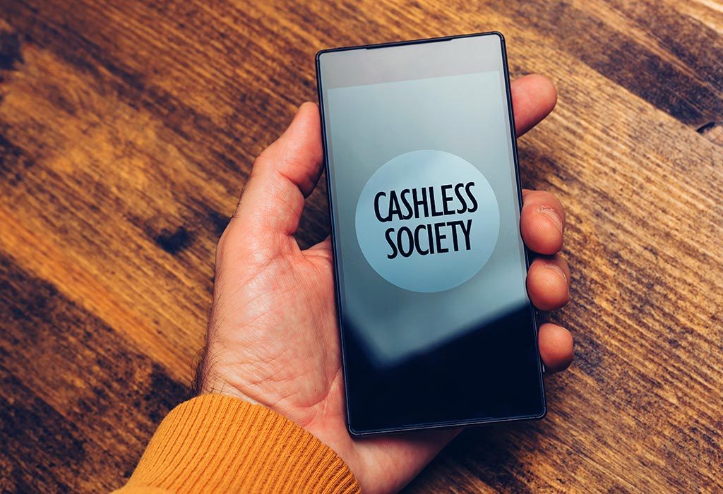 Advantages of Cashless Transactions – Why is Choosing Digital Payment Method a Good Idea