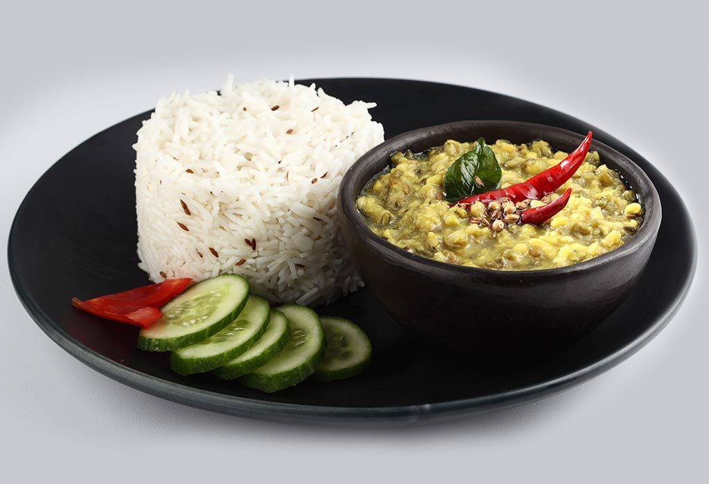 Rice and moong dal with chilka