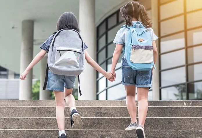 Single-sex Schools for Children - Pros and Cons That Parents Should Know