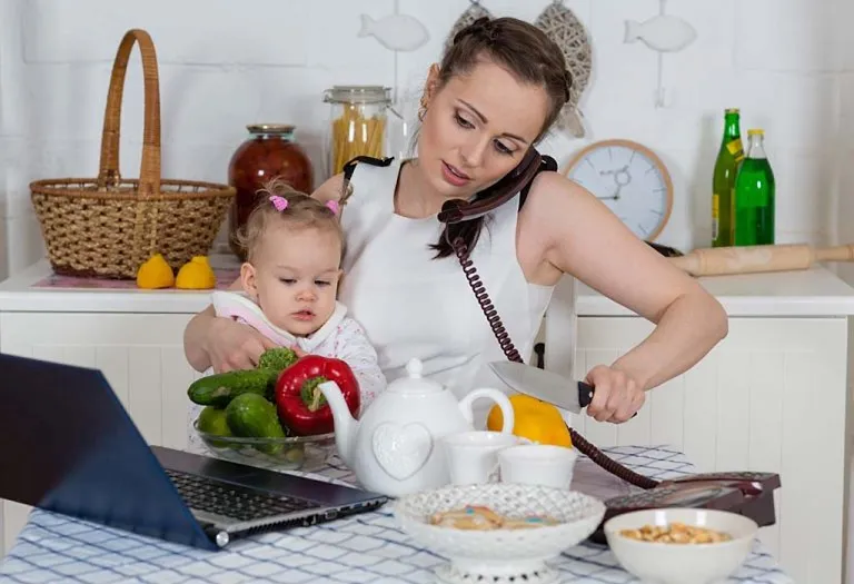 Practical Hacks for Moms That Will Smoothen Up Their Everyday Life