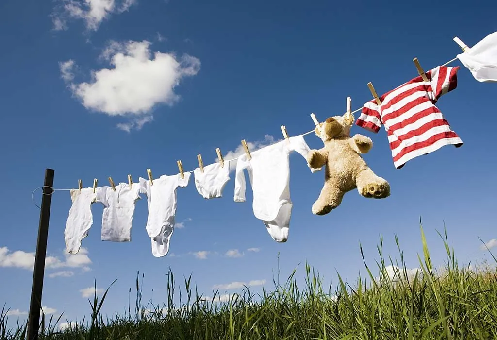 Effective Tips & Tricks to Wash White Clothes at Home