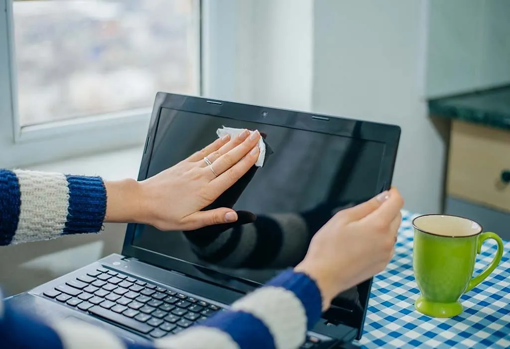 How to Clean Your Laptop Screen