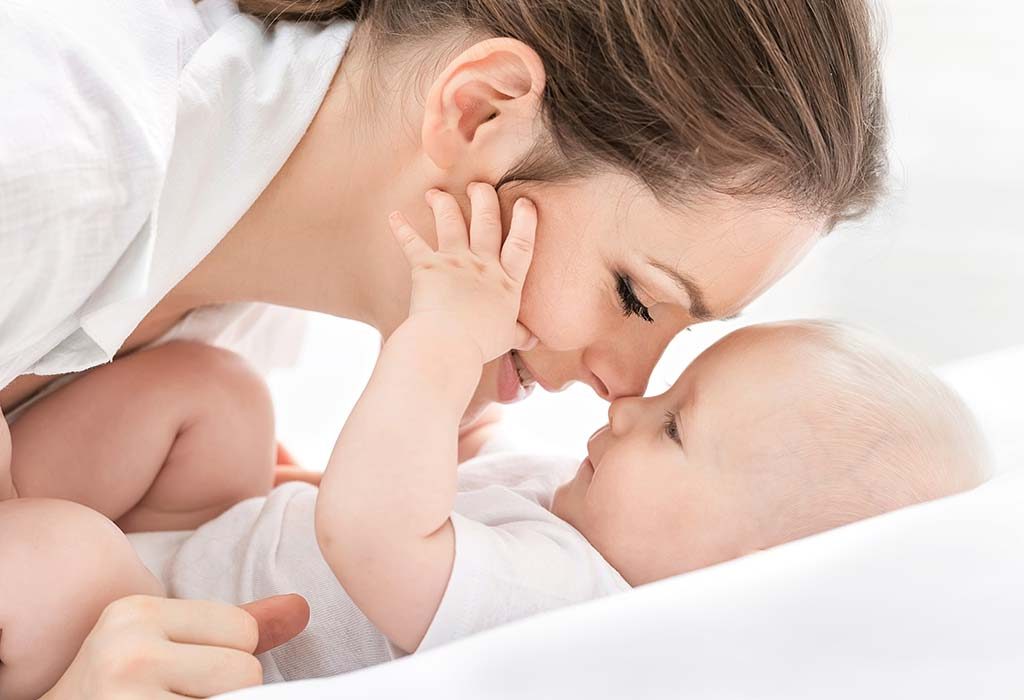 Breastfeeding and When to Start BLW? A Guide to New Mothers
