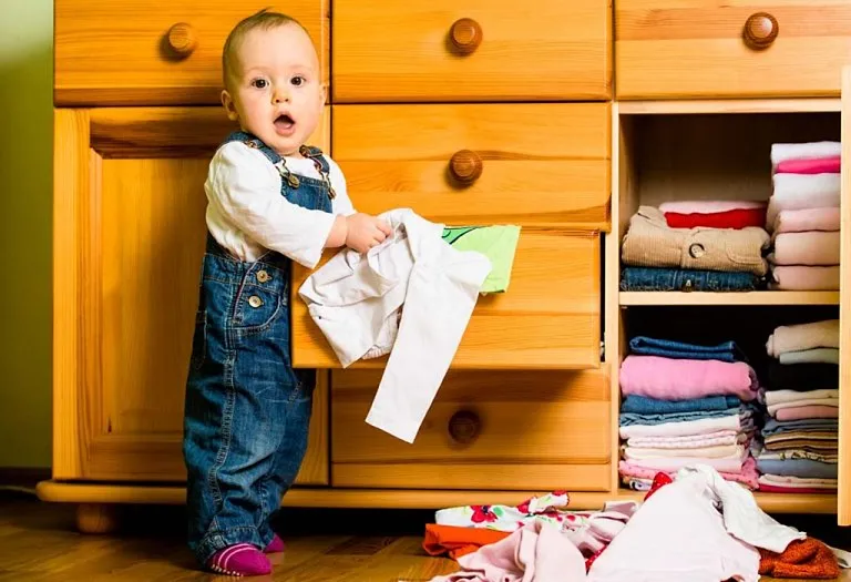 Guide on Building a Fashionable Wardrobe for Your Little One