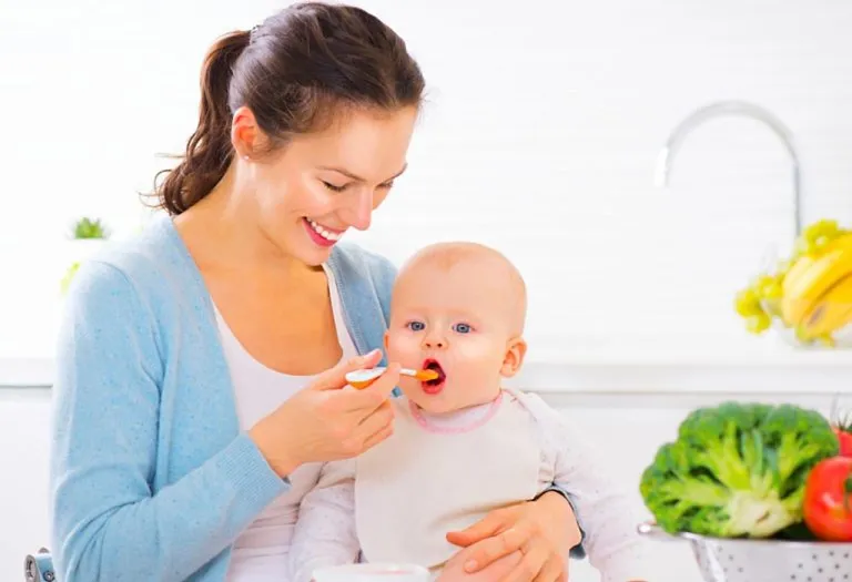 ८ महिन्यांच्या बाळासाठी अन्नपदार्थांचे विविध पर्याय
