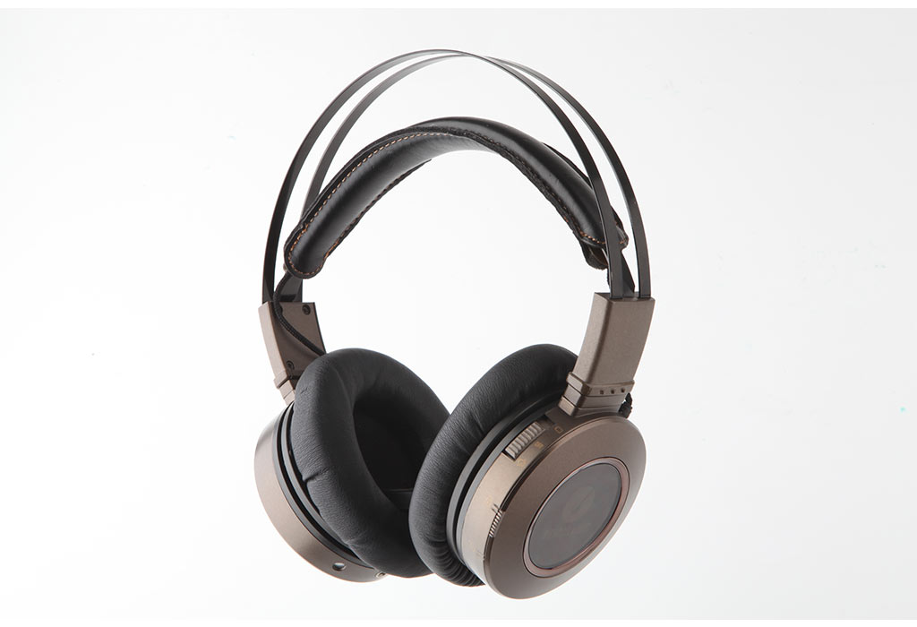 Bluetooth Over-the-Ear Headphones