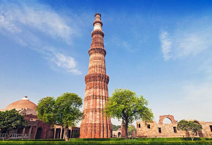 10 Popular Historical Indian Monuments to Visit with Your Kids