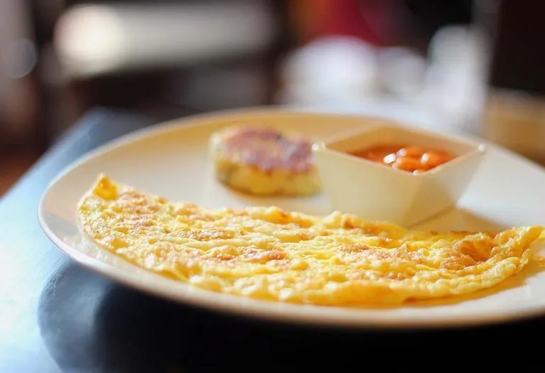 Egg Omlette with Besan