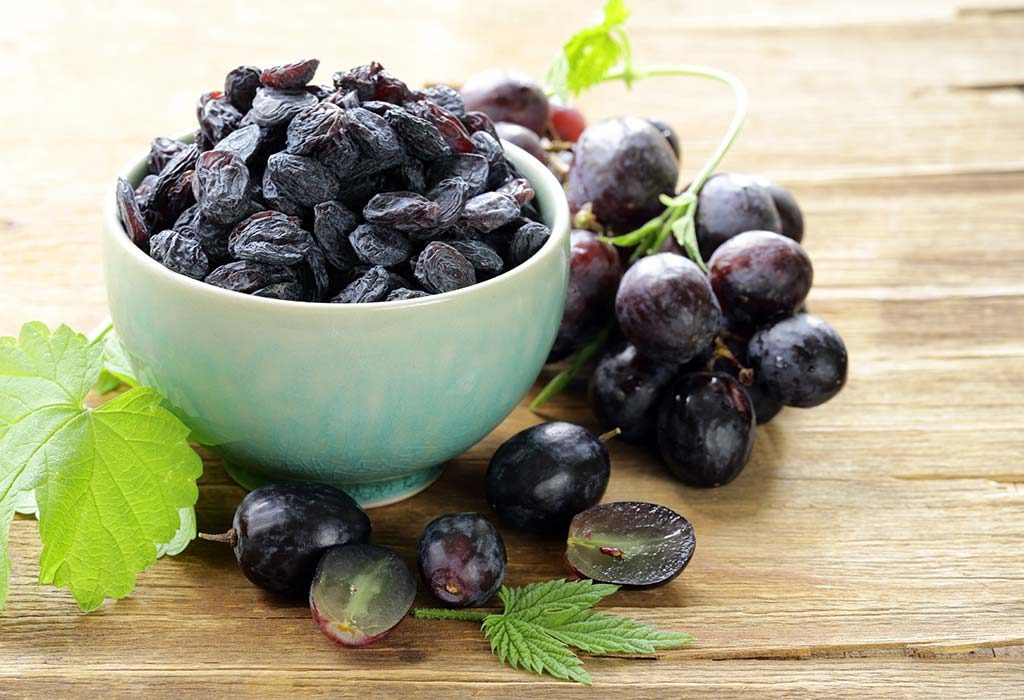 grapes and raisins