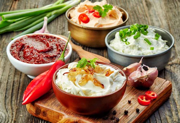 10 Delicious Dip Recipes That Are Perfect for Your next House Party