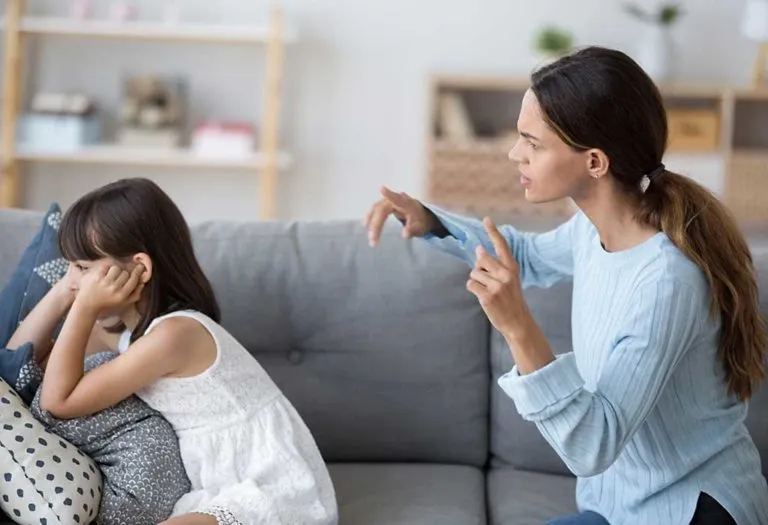 6 Common Phrases You Must Stop Saying To Your Child!