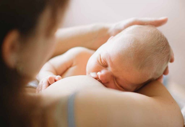 Foremilk and Hindmilk Imbalance - Causes and Solutions