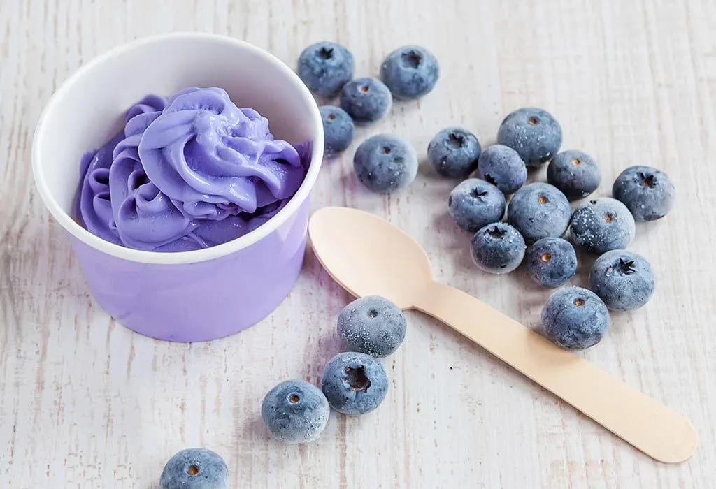 Frozen Blueberries With Yoghurt